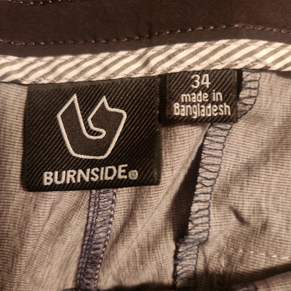 Burnside Men's Gray Flat Front Shorts - Picture 7 of 8